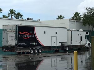 Omaha Trailer Wraps DE1872E9 300x225
